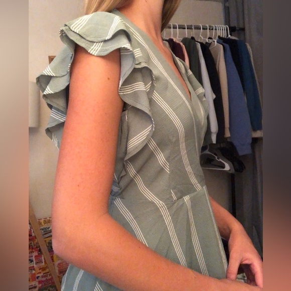 ☀️Beautiful summer blouse☀️ - Picture 4 of 4